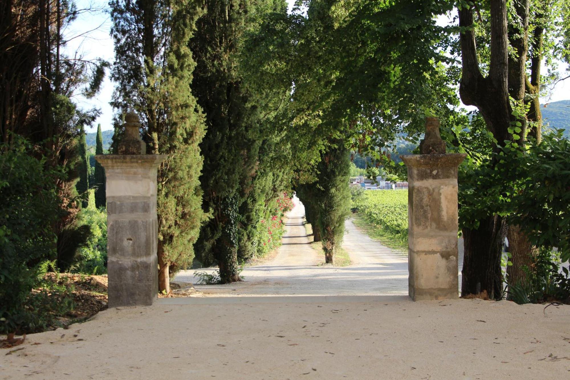 Chateau De L'Olivete Cornillon Zewnętrze zdjęcie